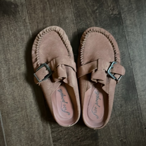 Free People mules size 8 NWOT - Picture 2 of 4